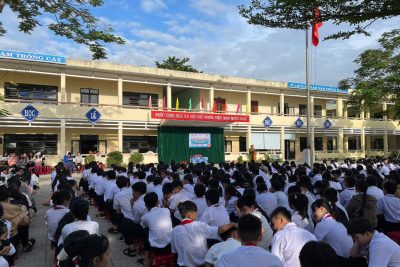 TUYÊN TRUYỀN LUẬT AN TOÀN GIAO THÔNG ĐƯỜNG BỘ, LUẬT PHÒNG CHỐNG MA TÚY VÀ PHÒNG CHỐNG BẠO LỰC HỌC ĐƯỜNG TẠI TRƯỜNG THCS MỸ HÒA